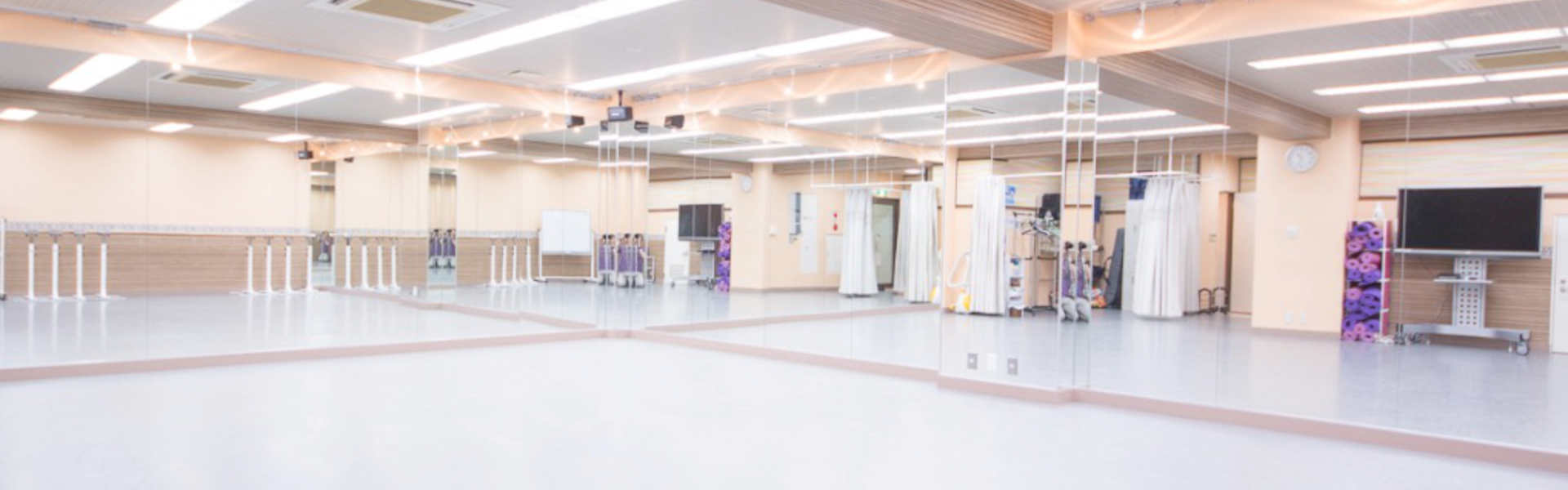 池袋ダンススタジオ