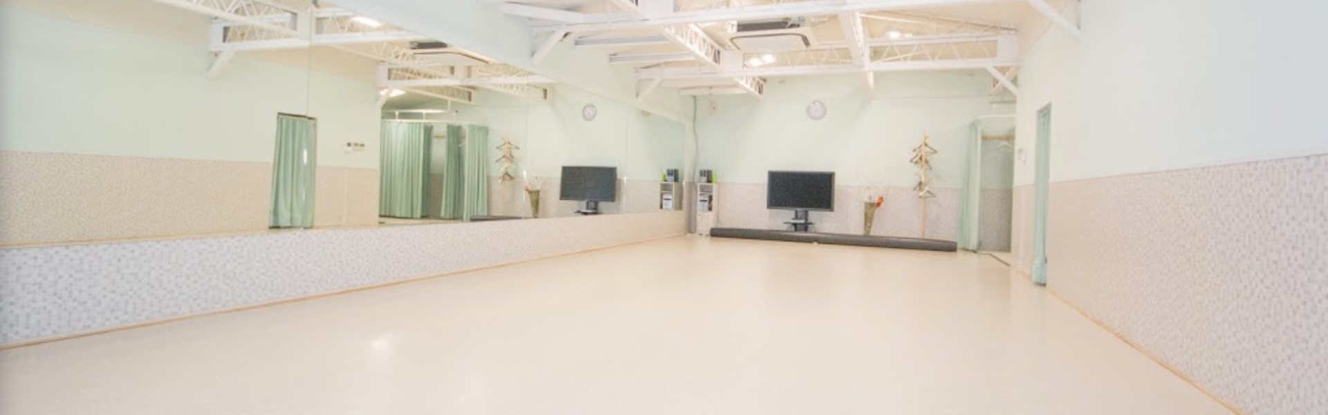 新宿ダンススタジオ