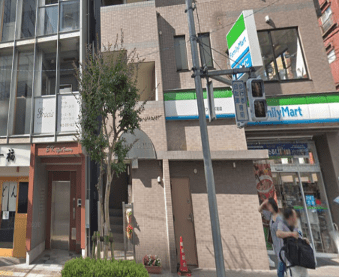 駅チカで便利なスタジオ