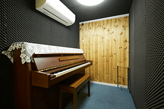 アップライトピアノ